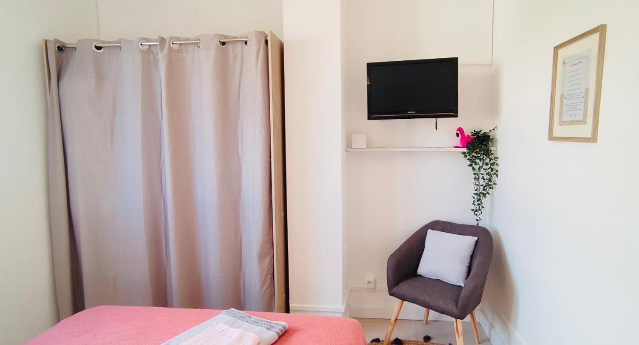 Le Jardin Arlesien - Parking Apartment Bagian luar foto