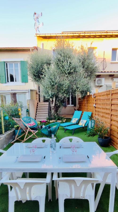 Le Jardin Arlesien - Parking Apartment Bagian luar foto